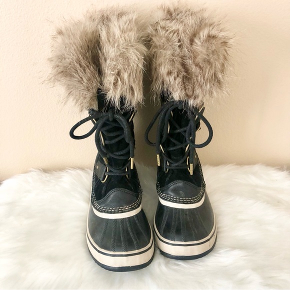 EUC Sorel Joan of Arctic Snow Boots - Picture 2 of 6